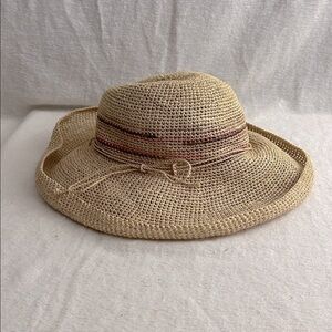 Helen Kaminski Natural Raffia Hat